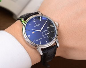 Omega Automatic Mechanical Men’s Watch With Leather Strap 41mm Omega Automatic Mechanical Men’s Watch With Leather Strap 41mm